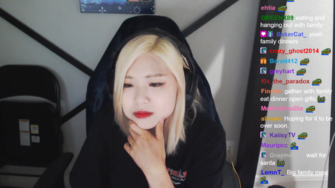 Hachu trying to start drama again by having a based take. Chat goes crazy