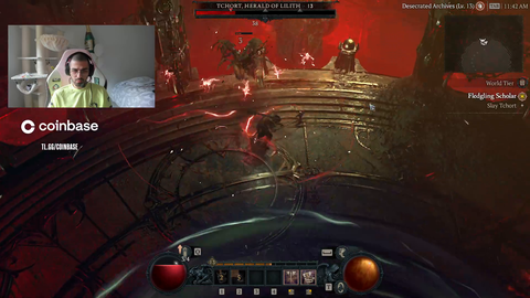 Diablo 4 opens chat by mouse click mid fight - Streamer doesn't realise