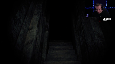 "How Can An Adult Be Scared of a Zombie?" - Jankos