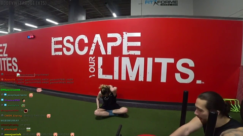 XQC Struggling to Survive the Gym