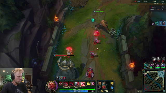 When you miss a cannon in League ...