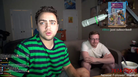 E Girl leeches up from Crazyslick to Mizkif to TFue in less than 24 hours