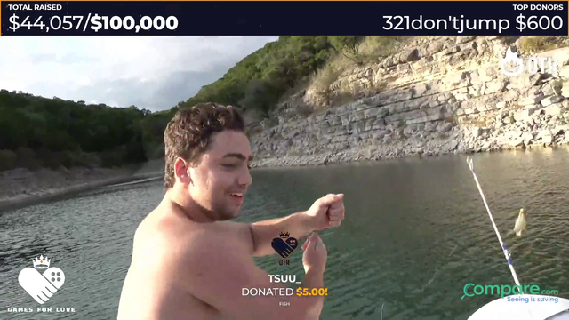 Miz and Erobb both catches huge fishes
