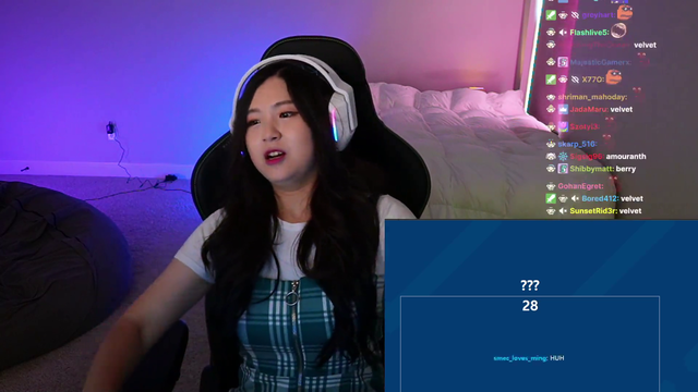 Hachu impersonates Esfand