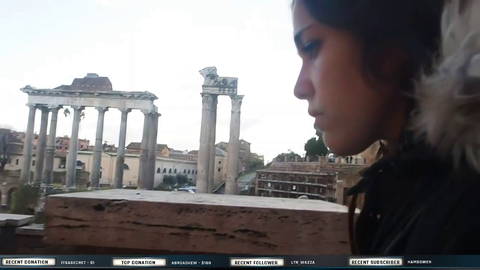 Lady throws garbage on the ground and streamer gives it back