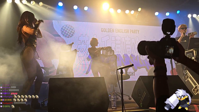 gaming chair AD at the concert