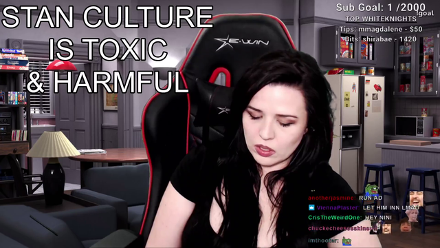 Kacey's friend brings up how the big Minecraft content creators don't call out the bad behavior from their fanbase