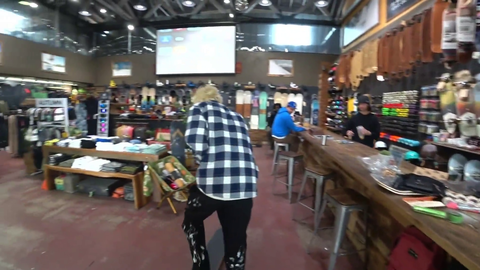xqc dies in a skateshop