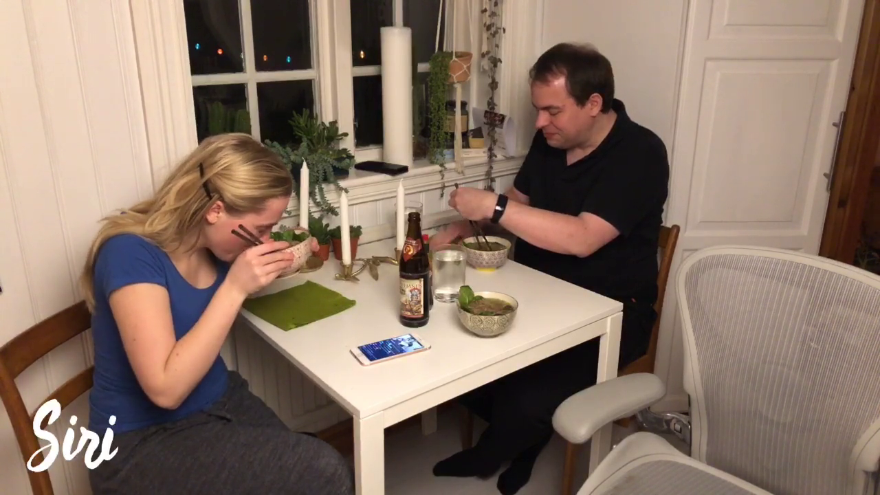 Siri drops her ramen