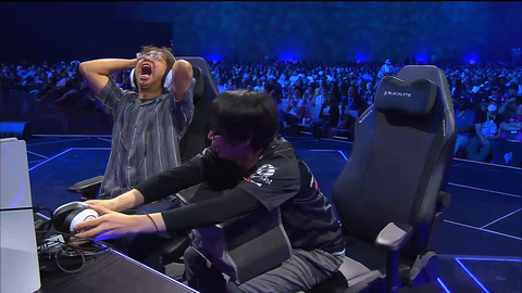 Fatal Fury player at Evo takes loss with peace and grace