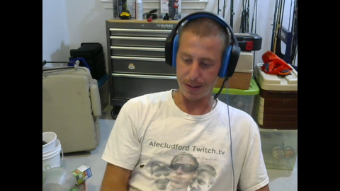 Alecludford has two of his emotes deleted for violating TOS, one of them was the face of his fiancée who passed away earlier this year