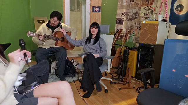 Charming Jo performs Lost My Phone with an acoustic guitar