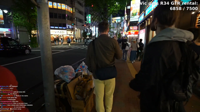 Dax Flame meets Mizkif and the crew in Japan