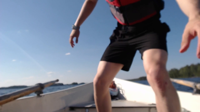Velcuz shows his setup from a boat