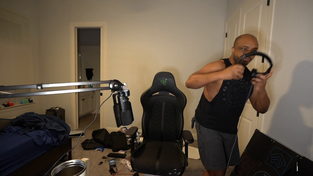 Streamer manages to get shingles at the ripe old age of 27...