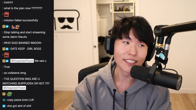 toast on LSF thinking he got a longer ban because he doesnt have boobs like poki and miz