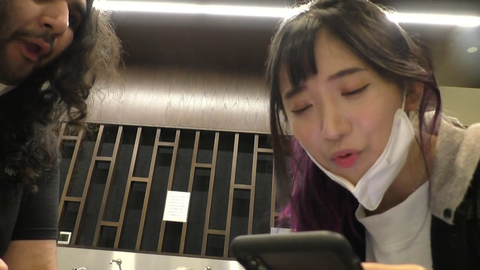 Jinny and Esfand Read Chinese Article About Themselves