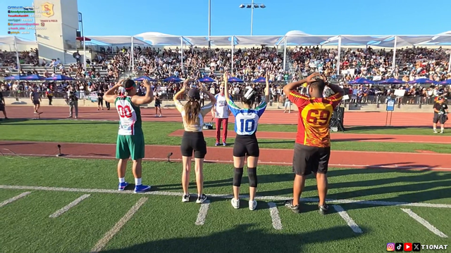 Lightning fast conclusion of first round Simon Says: