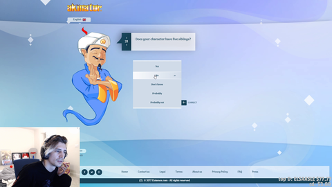 xQc plays Akinator