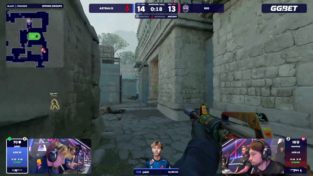 CS player accidently jumps during a 1v1!