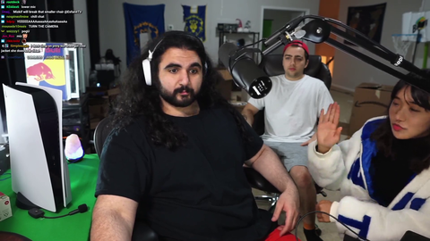 EsfandTV - The awkward moment when the parents start arguing in front of the kid