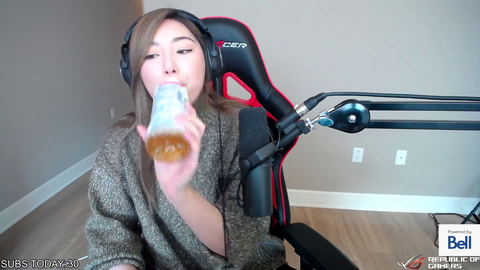 Facebook hoes taking over Twitch