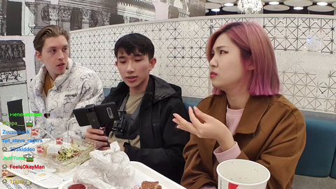 Hachubby meets a young twitch viewer