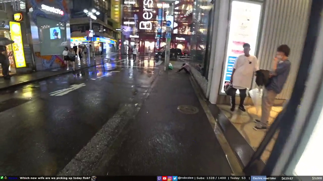 Angel of Shibuya helps a drunk and then gets recognition