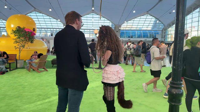 VRChat Streamer Walks His Pet Camera Girl on a Leash at Twitchcon