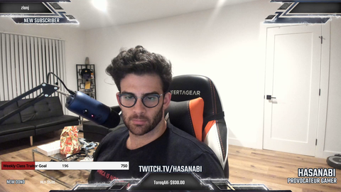 Cmonbruh Hasan Watches Idubbbz Video