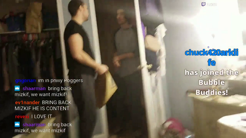 Mitch and Mizkif reenact the Train vs Mitch Drama