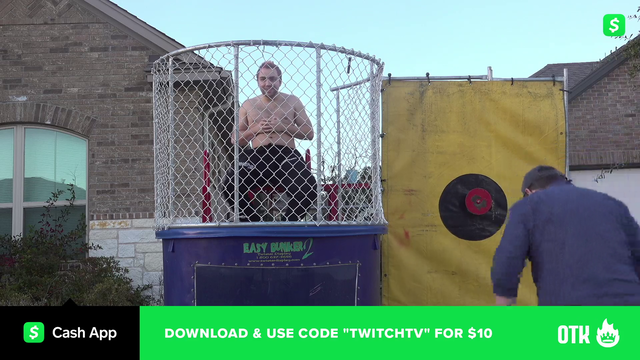 Mizkif gets wet