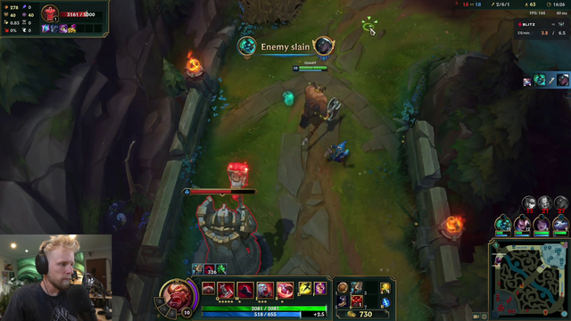 What League of Legends does to a streamer