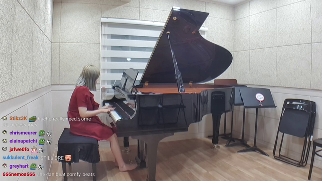 HAchubby cover her kpop song on a grand piano.