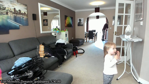Pokelawl trash talks Gross Gore in his chat. Gross Gore goes of on him.