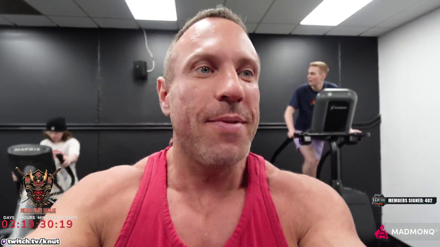 Knut is disappointed with Emily 