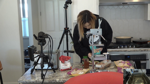 Malena explains Mizkif's simp jar