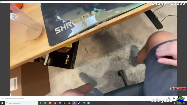 Miz Cleans His Mousepad