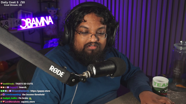 streamer goes to Squeex.store (official merch site)