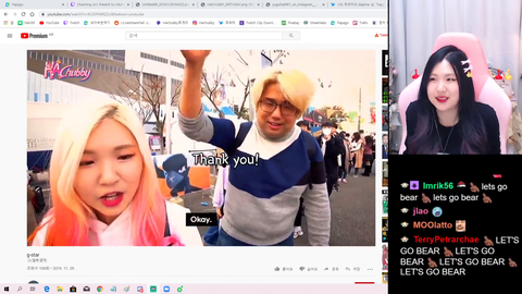 Korean HA's in sync laugh