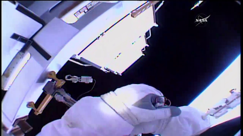 Nasa loses a wire tie