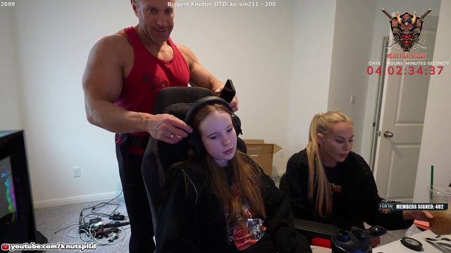Knut roasted by wife for being bald