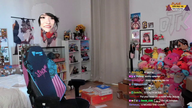 Emi thinks she's invisible