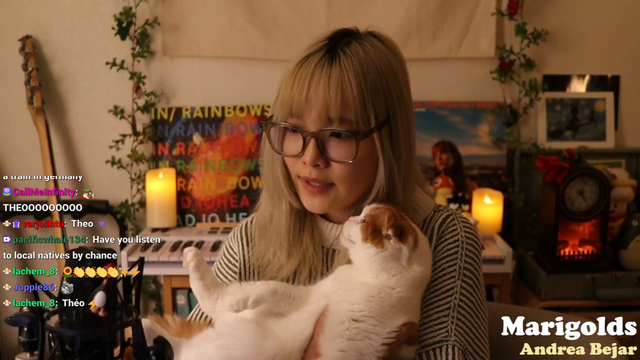 A cute and wholesome clip of a cat