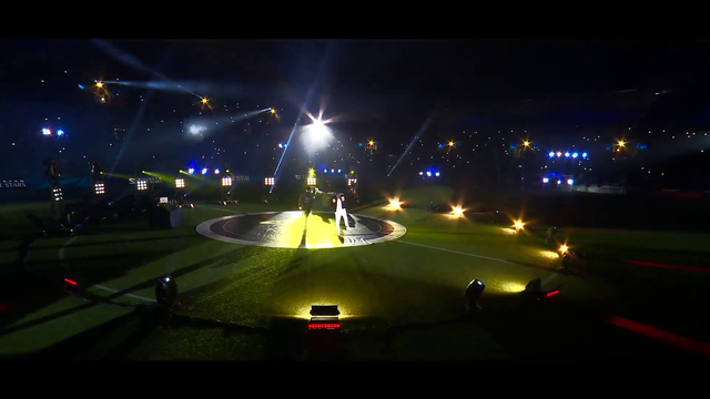 French and Spanish streamers put on yet another crazy event (650k waiting, full stadium for match)
