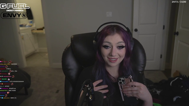 Minx shows the fight clip