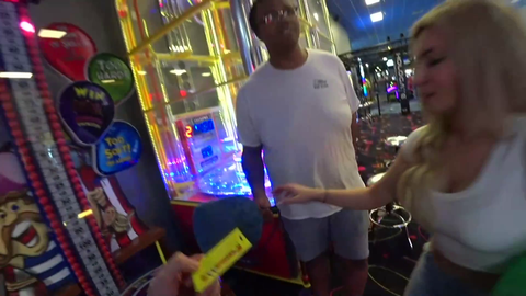 Alinity hits the jackpot!
