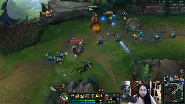 QT hits em with the shmoves