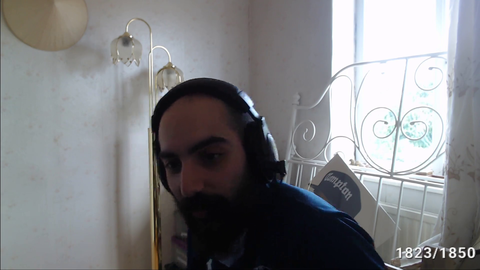 Sliker goes into his gf stream