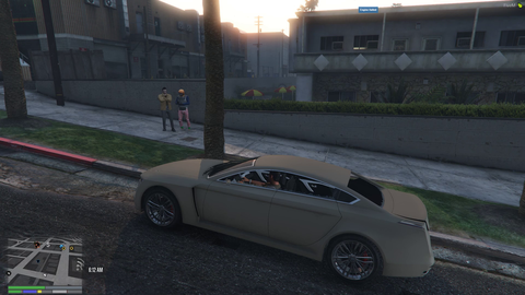 Bogg tries to Escape from a Cop that was charging him for running a red light.